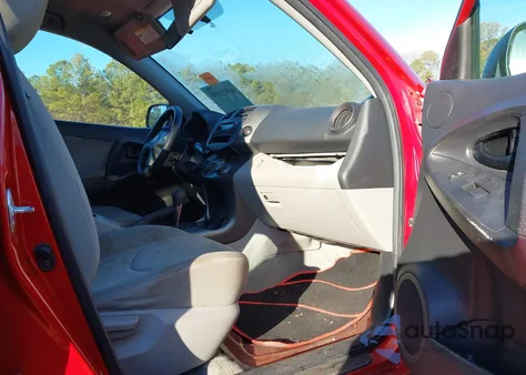 2011 Toyota Rav4 z USA, uszkodzony, nr VIN 2T3ZF4DV8BW057029